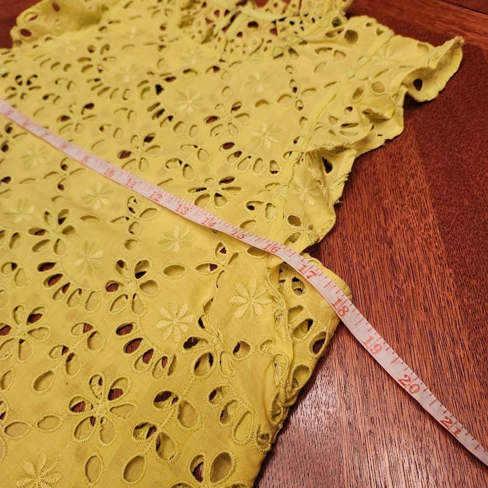 Women's J.CREW Yellow Eyelet Blouse S A1 - Picture 4 of 6